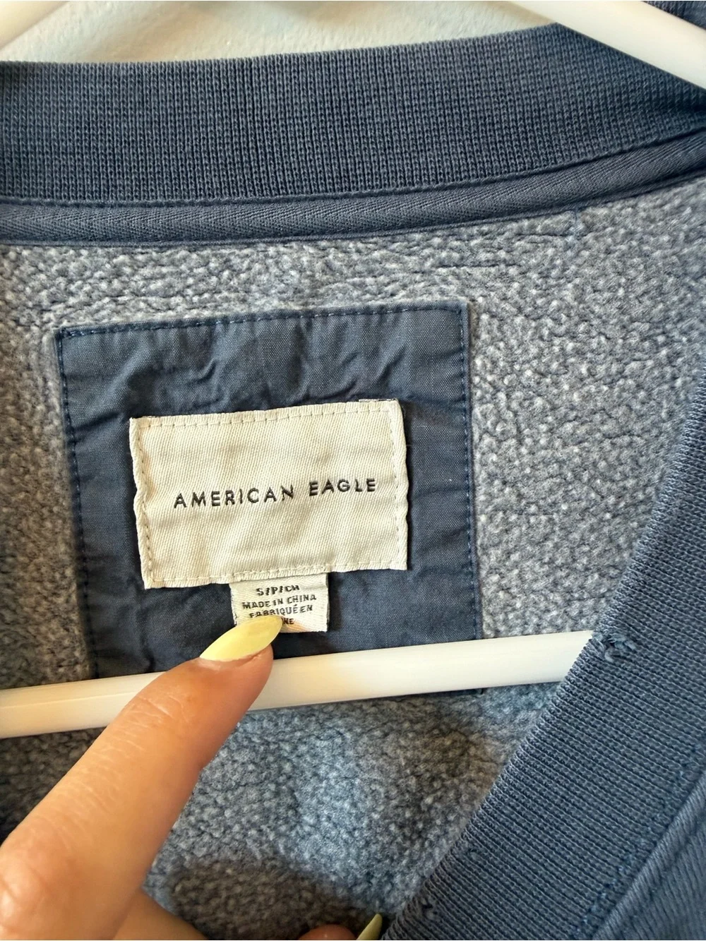 American Eagle Outfitters Men's Dark Blue Crewneck with Yellow Logo